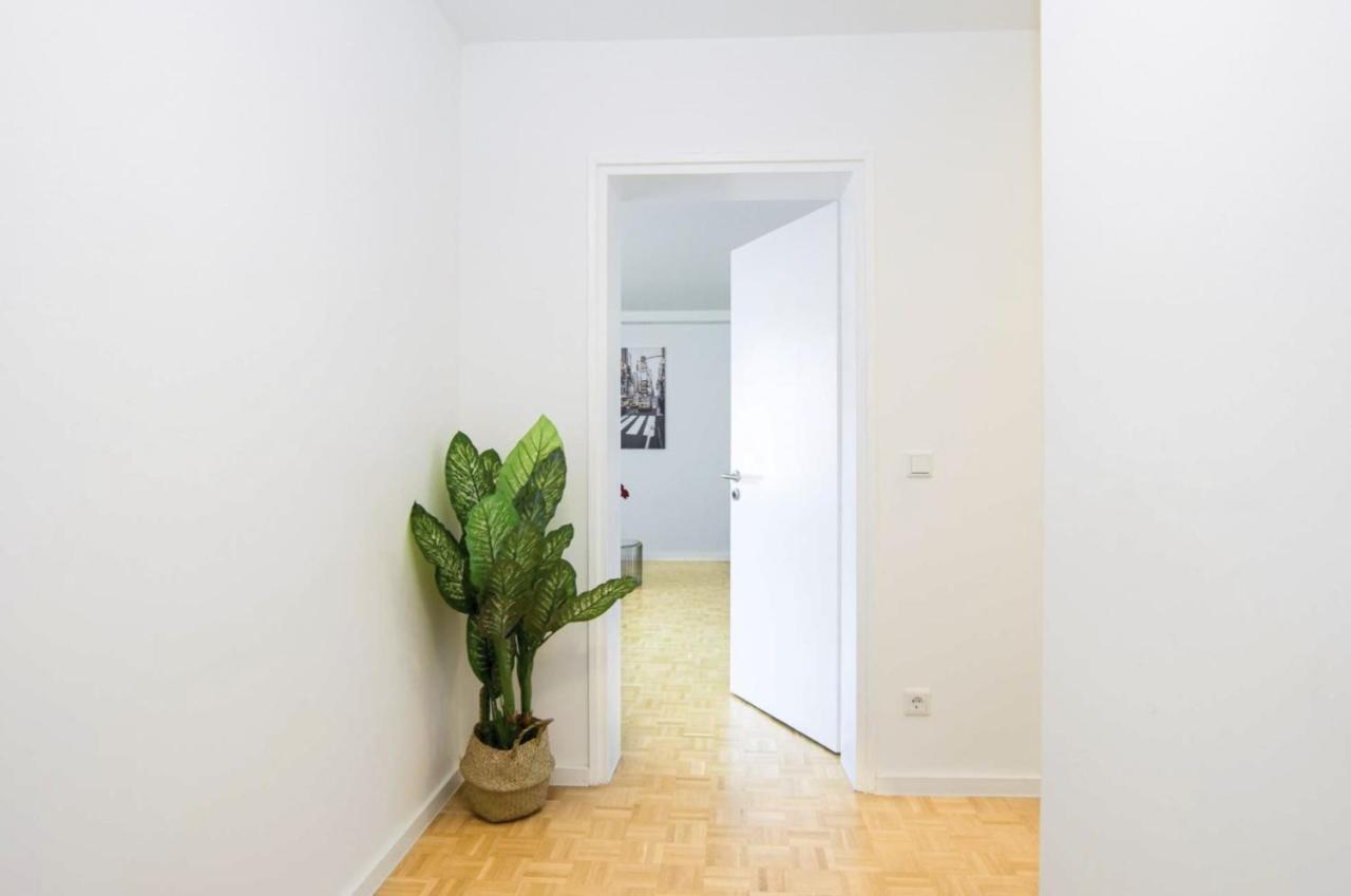 70m² Frisch Kernsanierte In Lage Apartment München