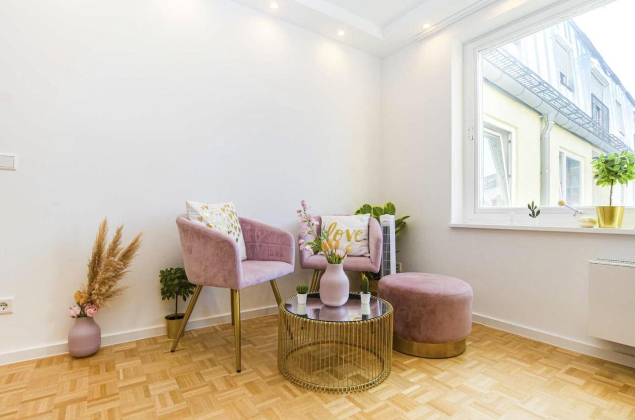 Appartement 70m² Frisch Kernsanierte In Lage *